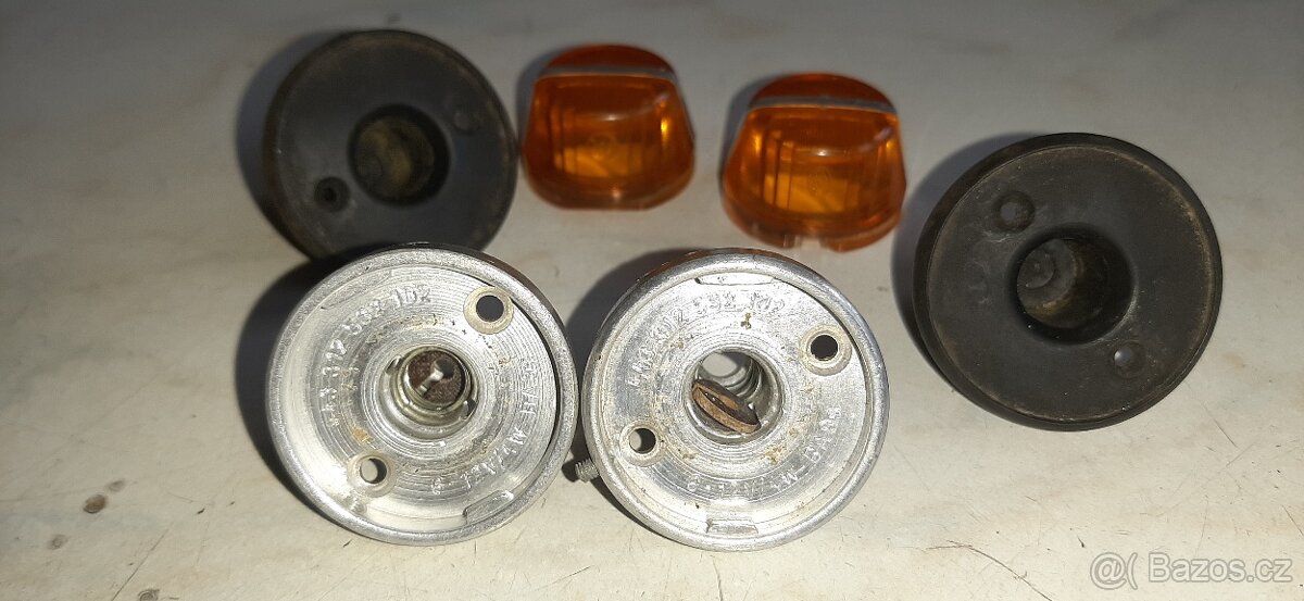 Škoda 1000MB, Octavia combi nepoužité boční blinkry - 3