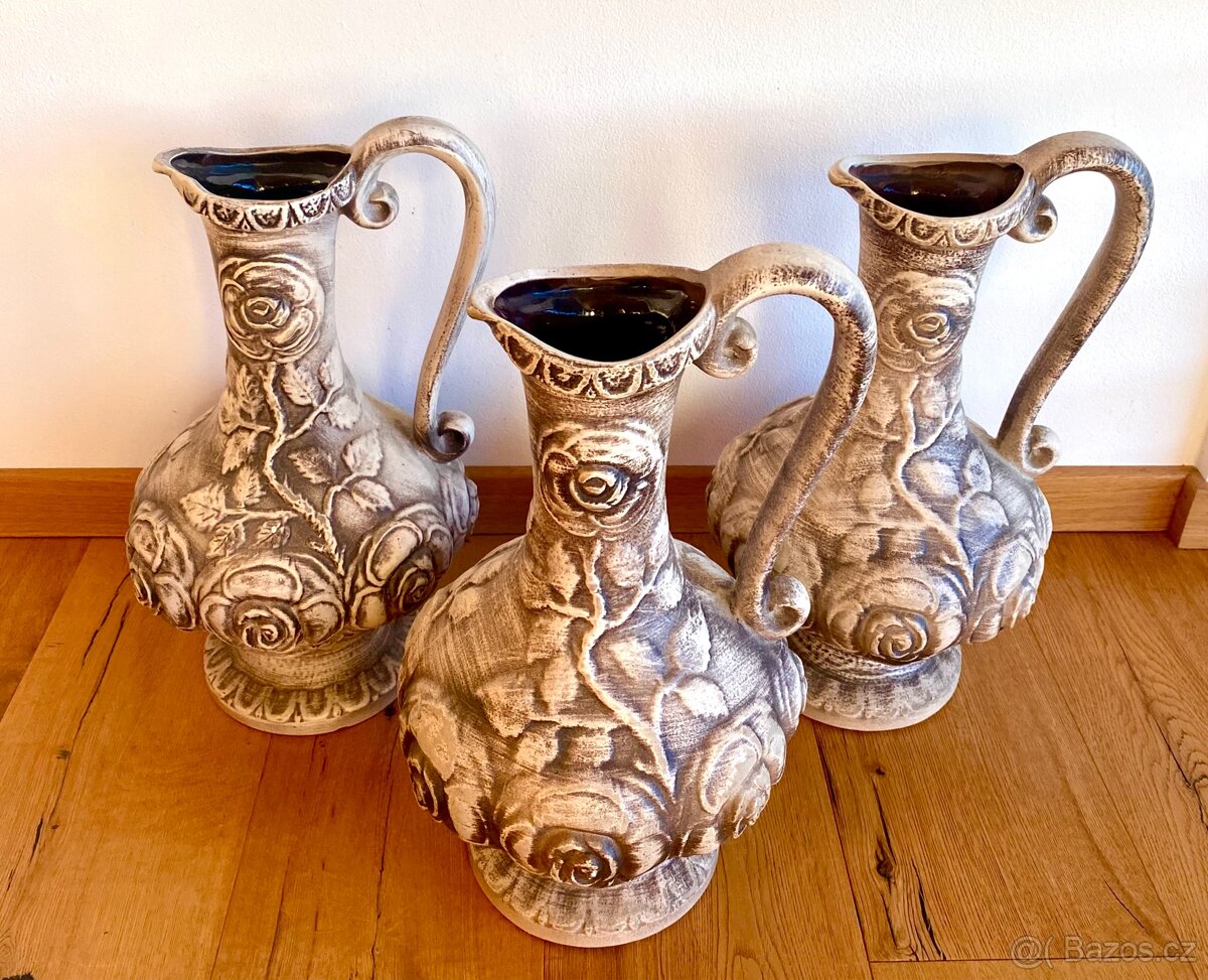 Staré velké vázy 3 kusy - 3