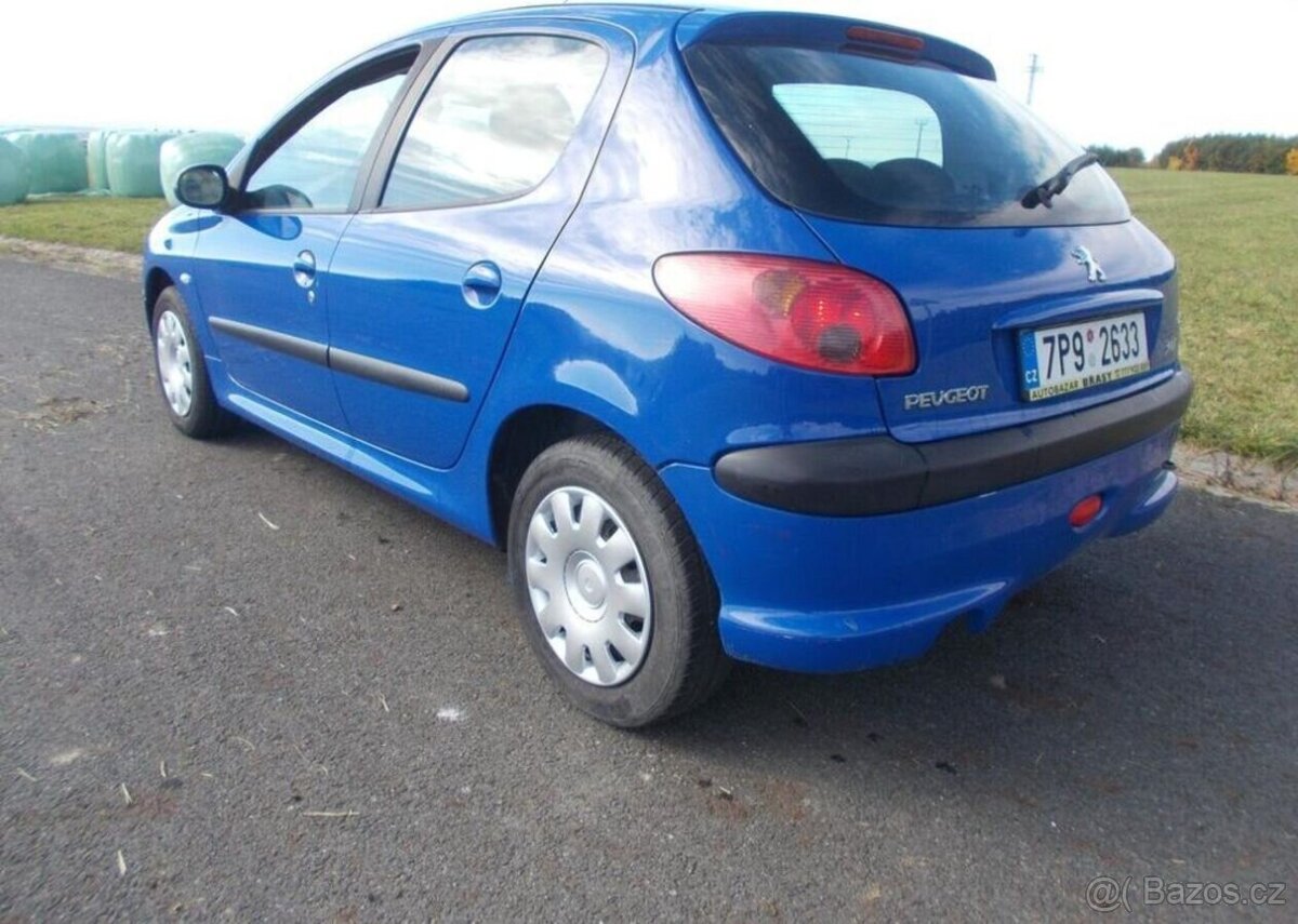 Peugeot 206 1,4 65 KW pravidelný servis benzín manuál 65 kw - 3