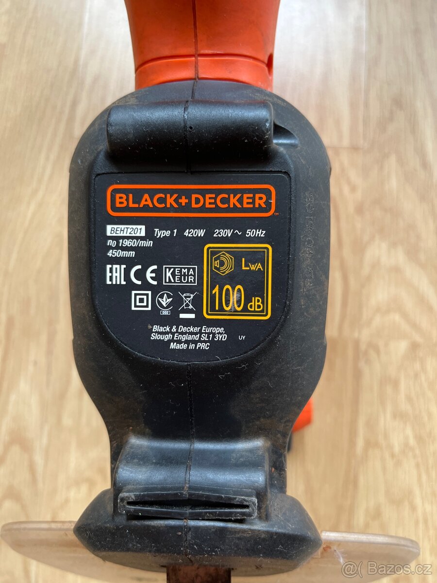 Elektrické nůžky Black Decker - 3