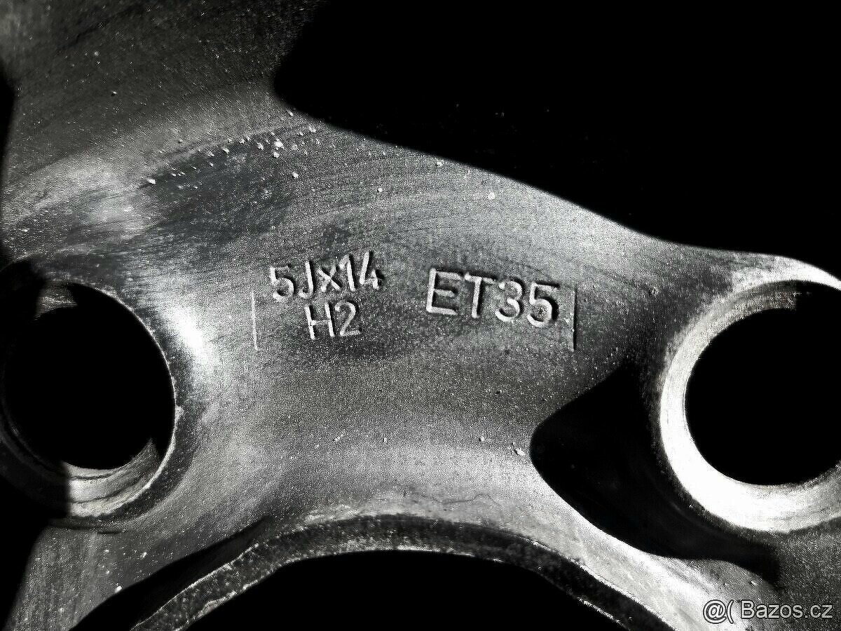 Prodám sadu nových 14" zimních kol na Škoda Rapid ap. - 3