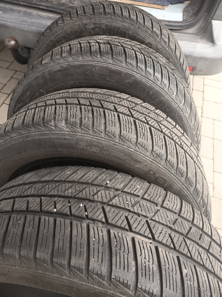 Prodám zimní pneu 16"205/55 Polaris 5 Barum - 3