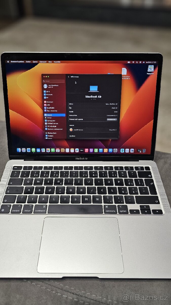 MacBook Air 13", čip M1h s 8jádrovým proc., Retina Displej - 3