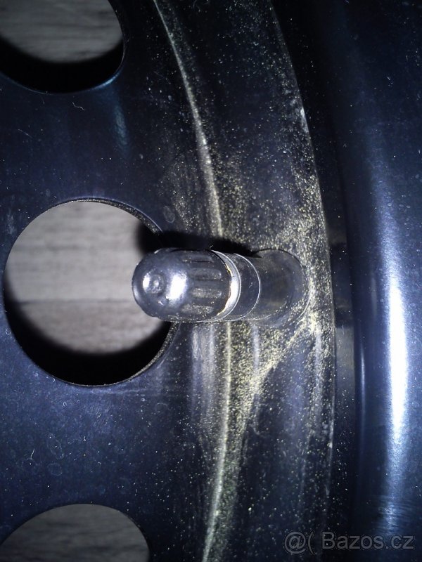 4 x plechové disky 16" Ford - 3