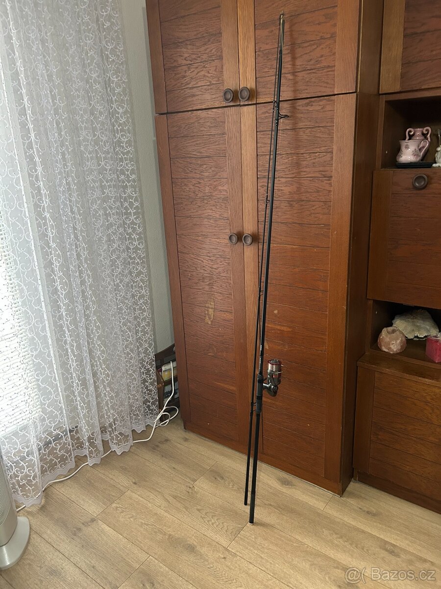 Kaprový prut Shimano Alivio - 3