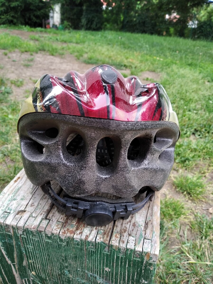 Cyklo přilba - 3