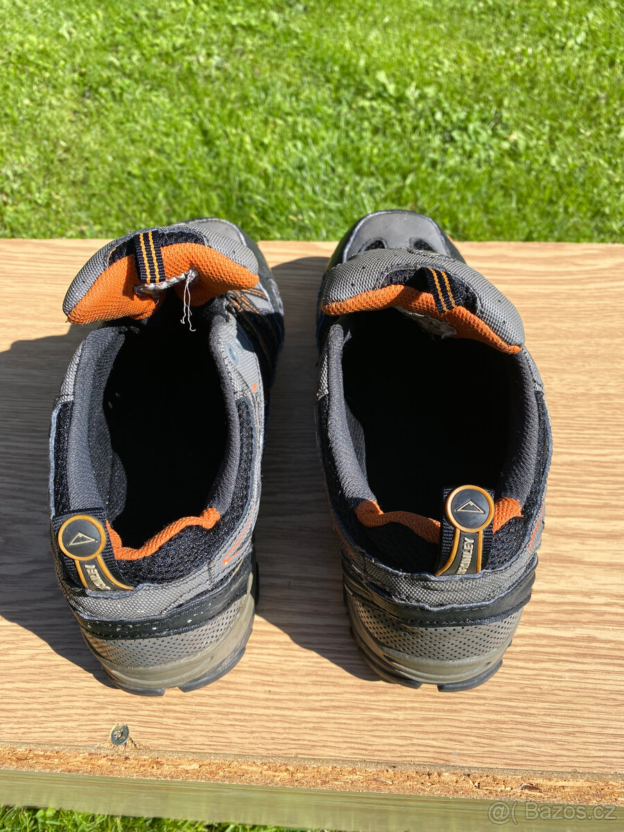 Chlapecké Trekové boty McKinley, velikost EUR 39, UK 6 - 3