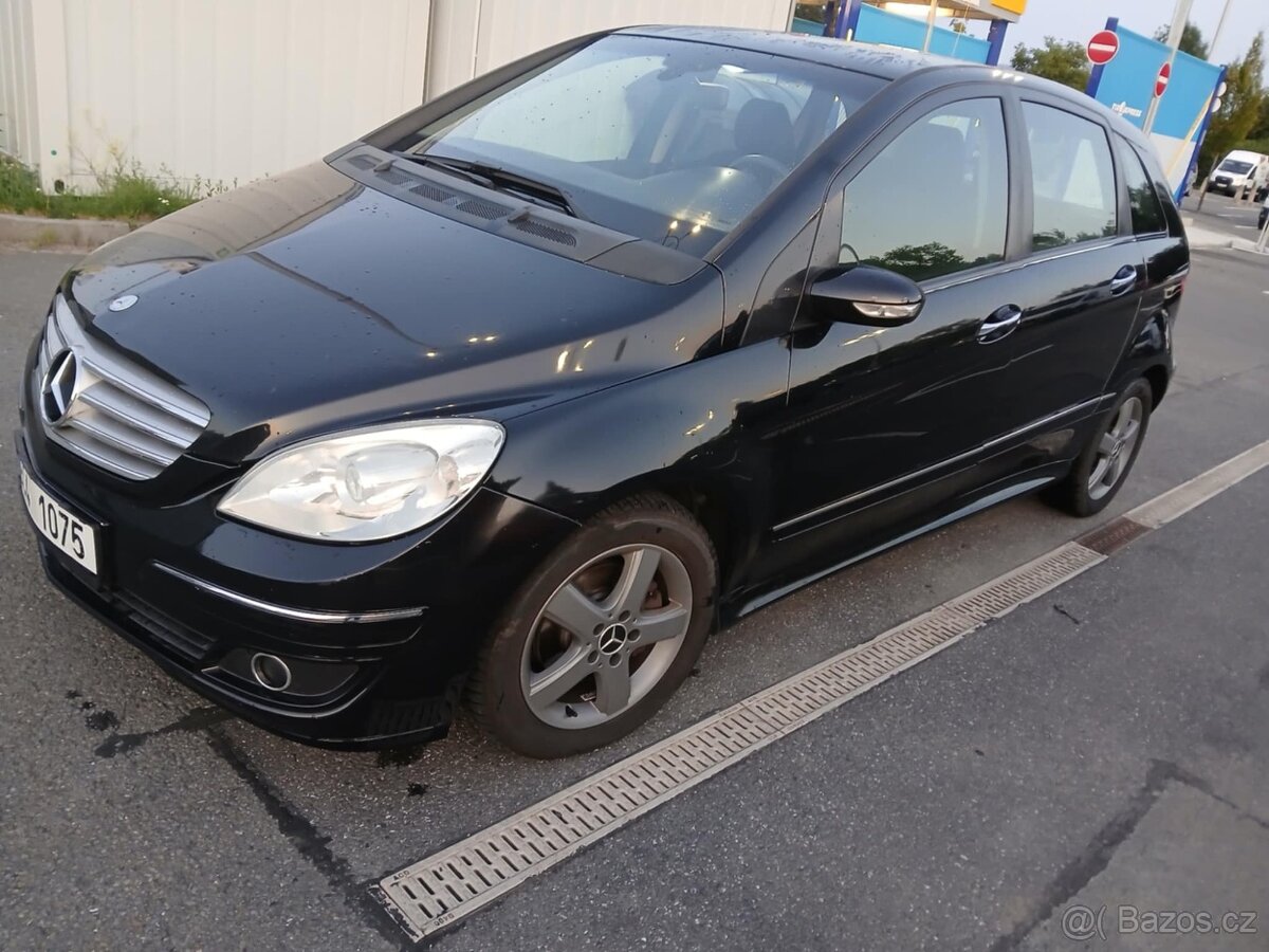 Mercedes Benz 180 cdi - 3