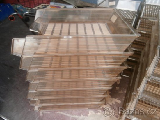 Kancelářský pořadač, zásuvka, box plastový za 10 kč - 3