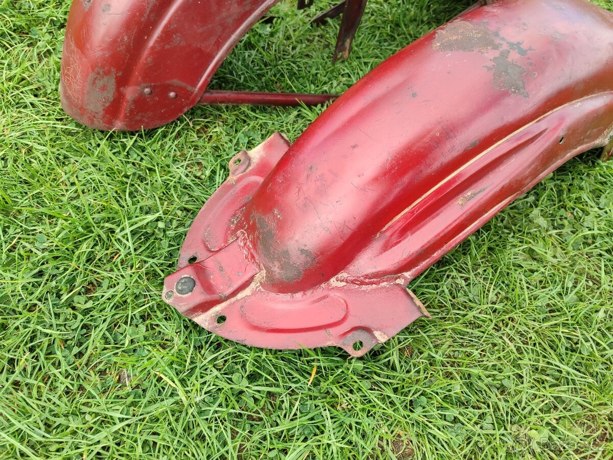 Blatníky půlbuben - 3