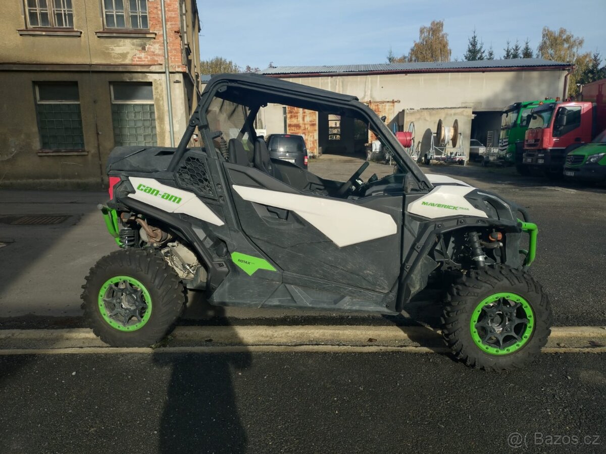 Can-Am Maverick Trail 1000 DPS + pásy Camoplast Tatou 4S - 3