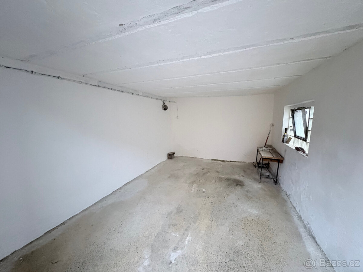 Garáž v ulici Riegerova, Kladno - 3