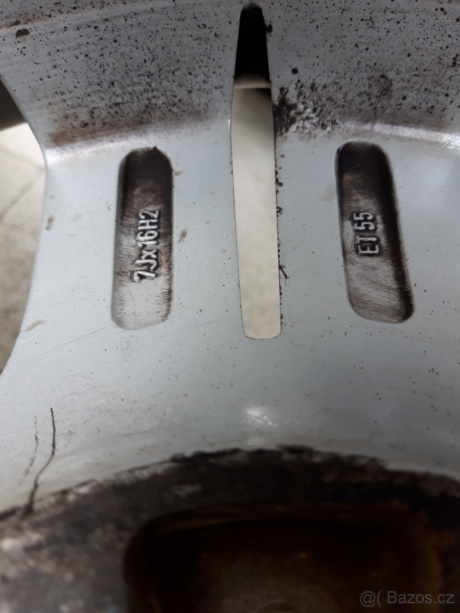 VW Transporter T5 alu kolo - 3