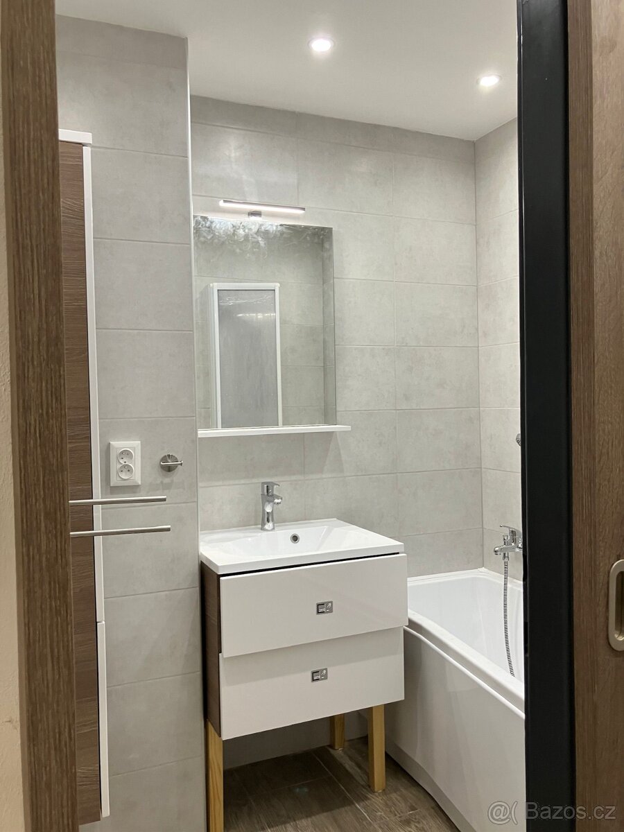 Pronájem bytu Benešov - 3