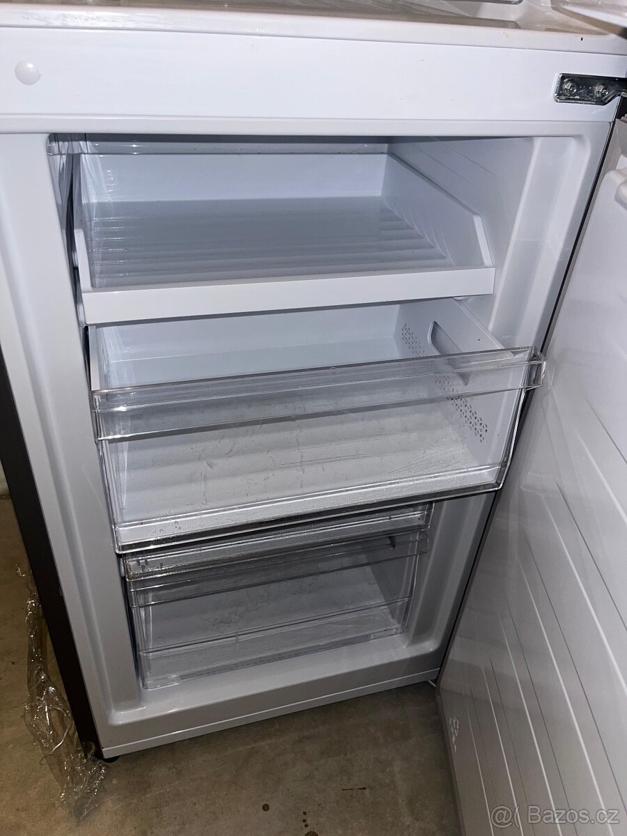 Lednice - Gorenje Essential - 3