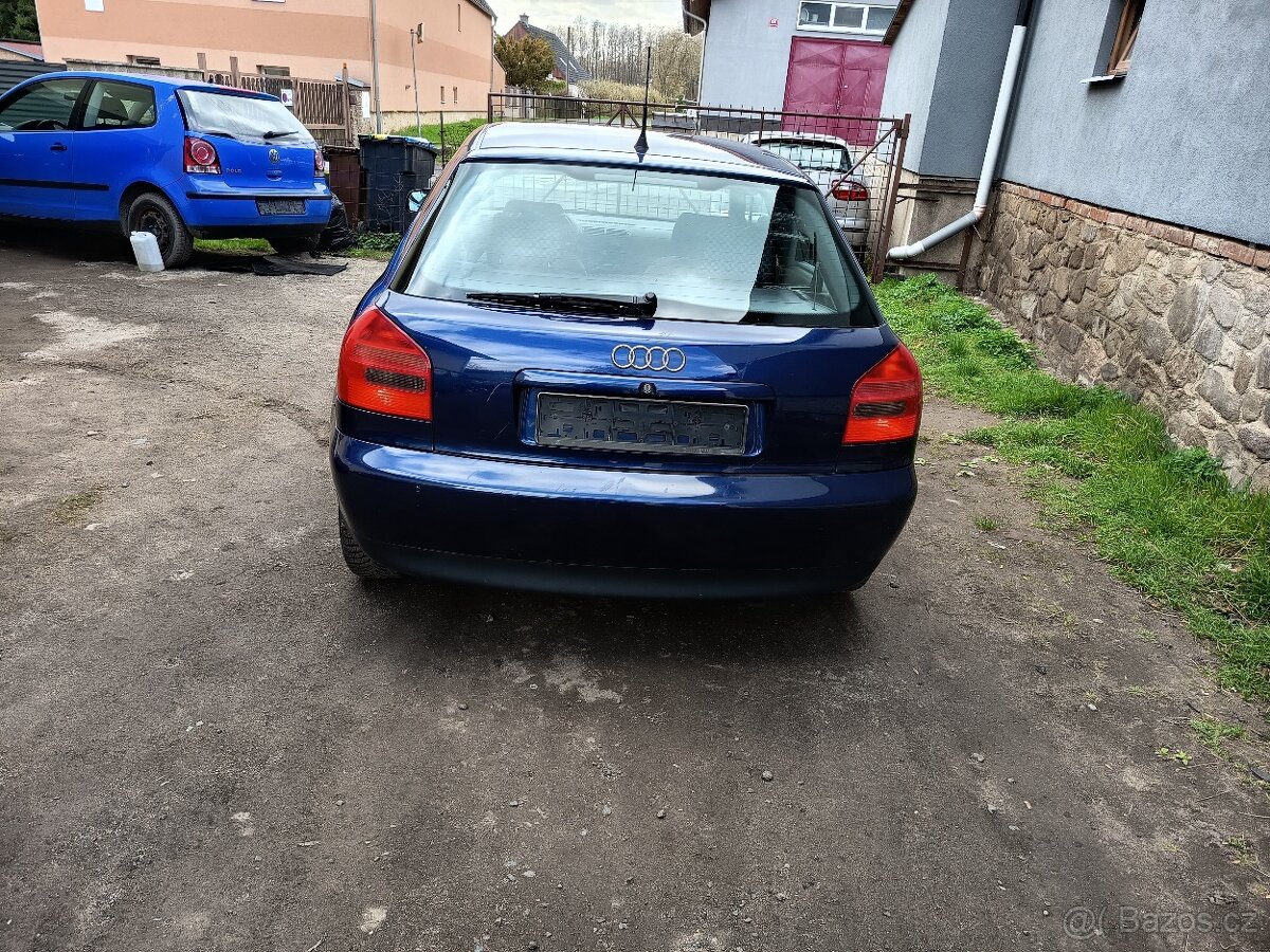 Audi A3 1.6 e.v 98 - 3