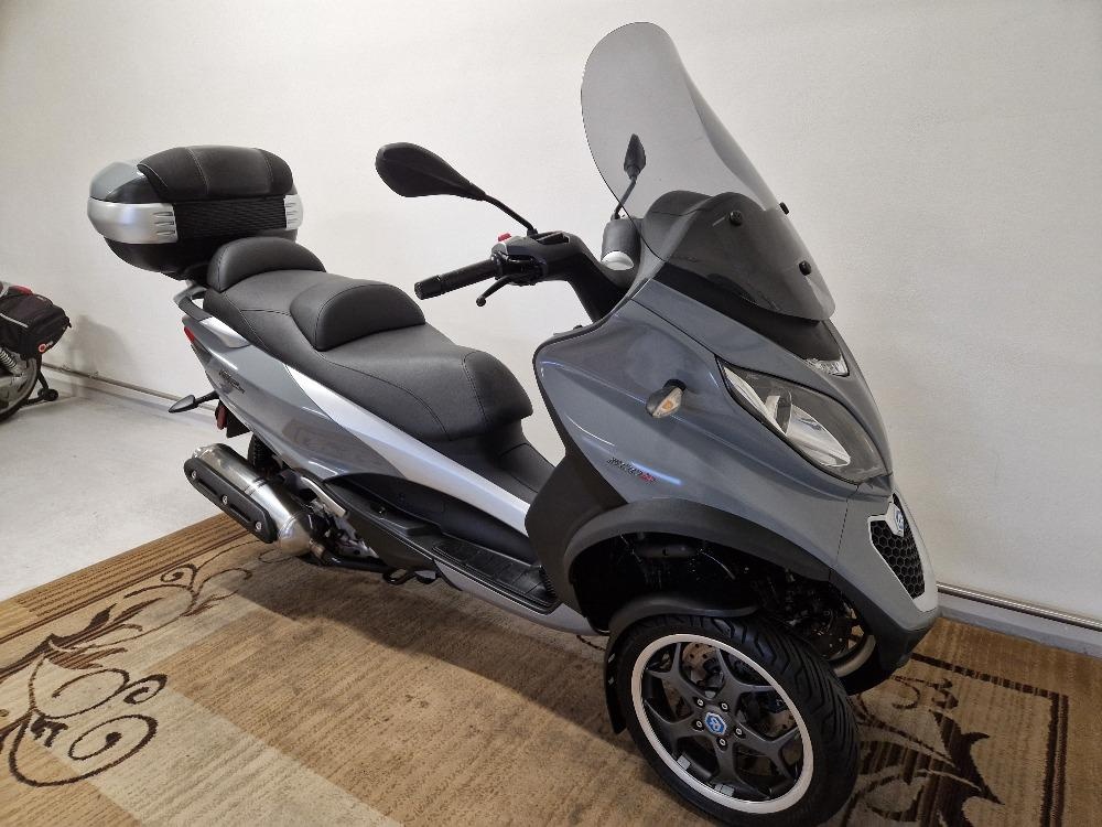 Piaggio MP3 500 ABS LED ESP USB 3/2017 - 3