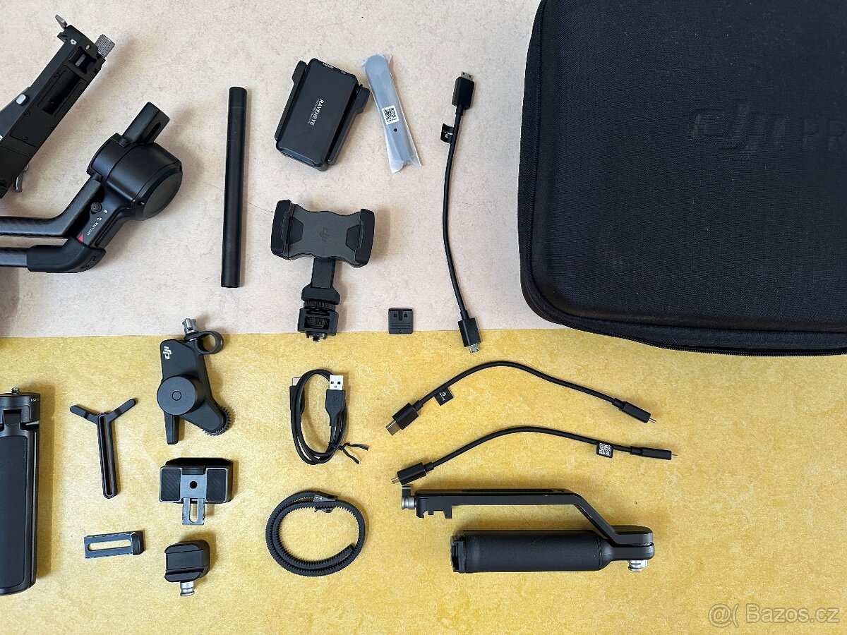 DJI RS 4 Pro Combo - 3