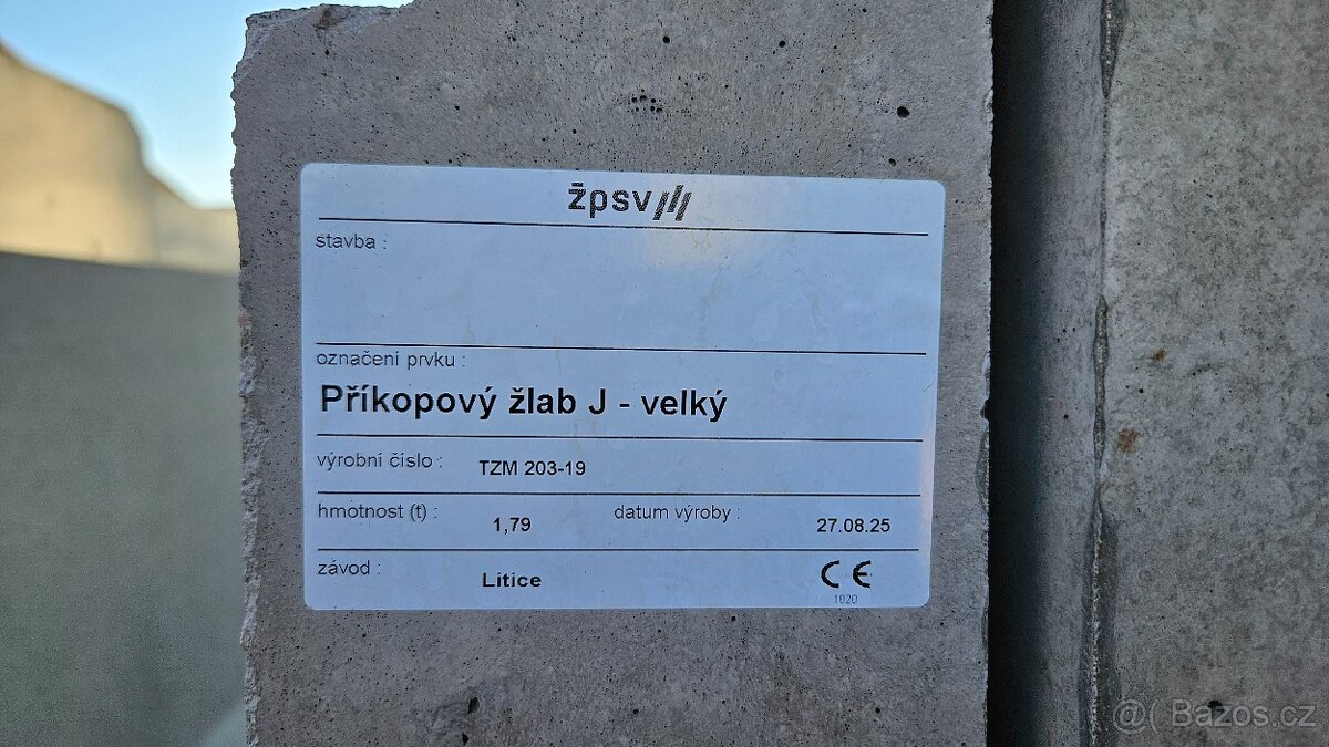 Příkopový žlab J - velký - 3