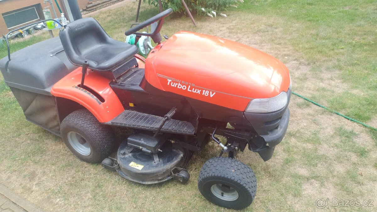 Sekací traktor Wisconsin W2318 - 3