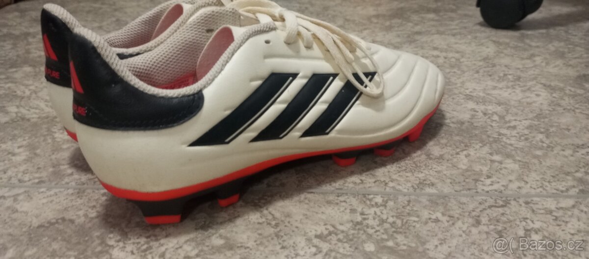 Kopačky Adidas - 3