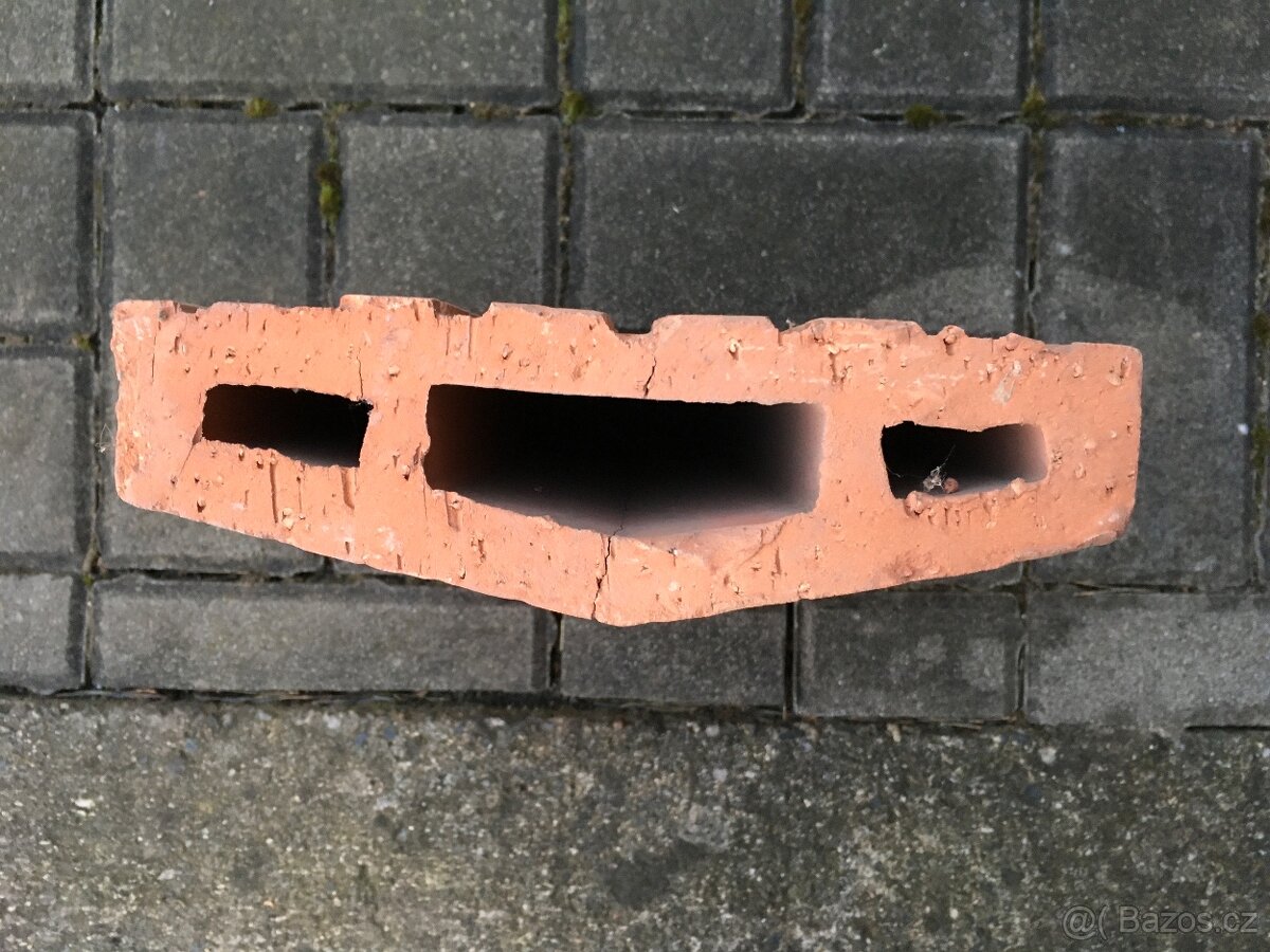 Stříšky plotové keramické - 3