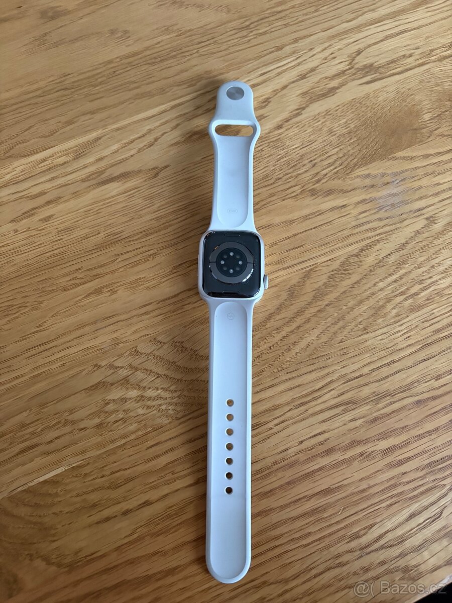 Apple Watch 8 41mm Starlight + 2 řemínky - 3