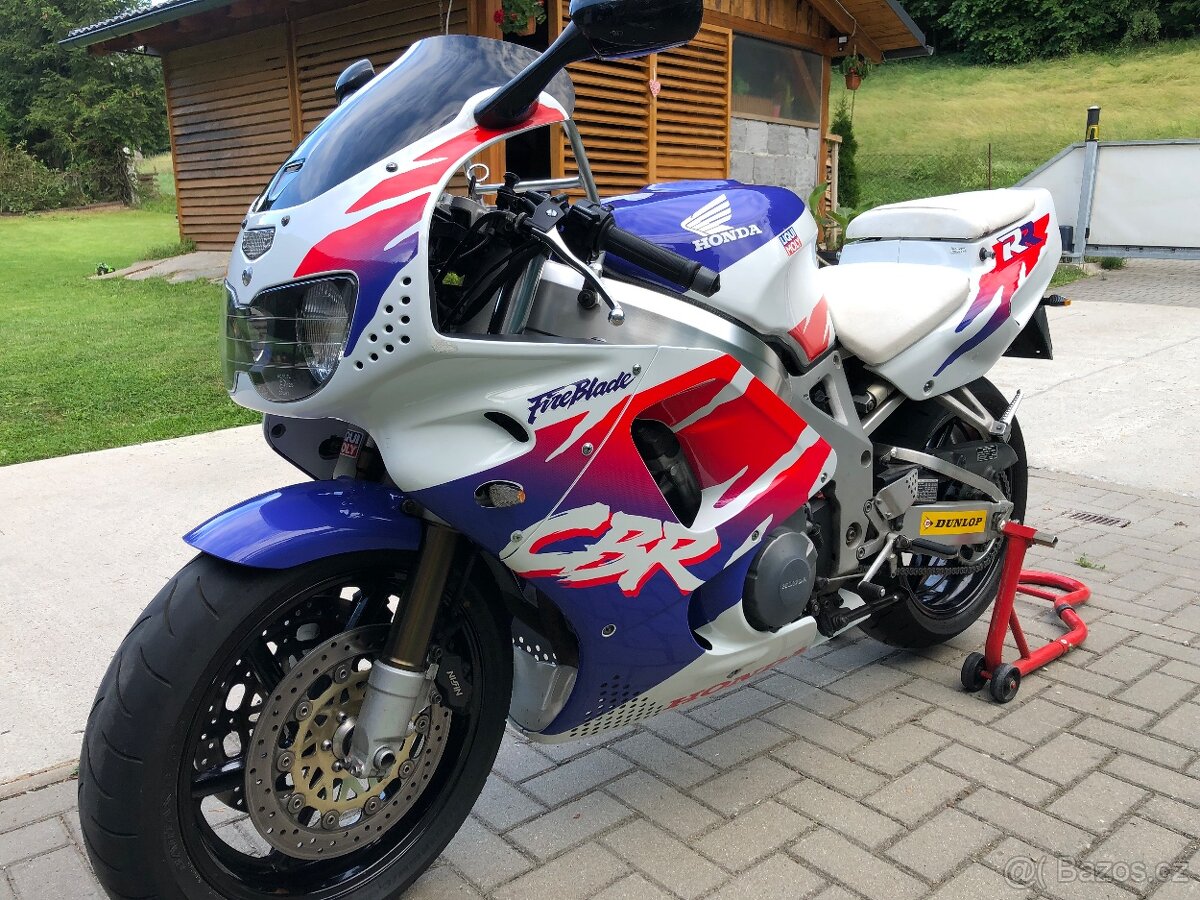 Cbr 900rr - 3