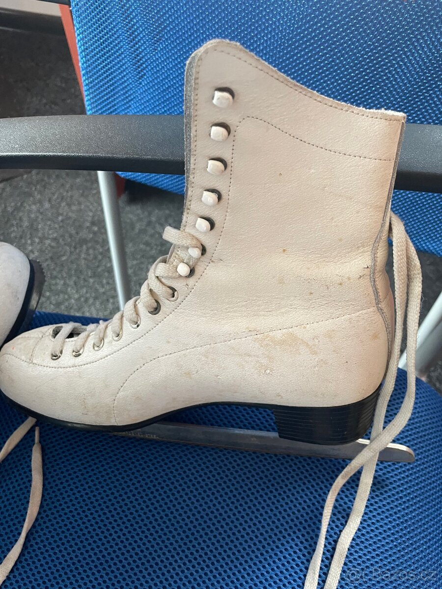 Dámské brusle Lico - 3