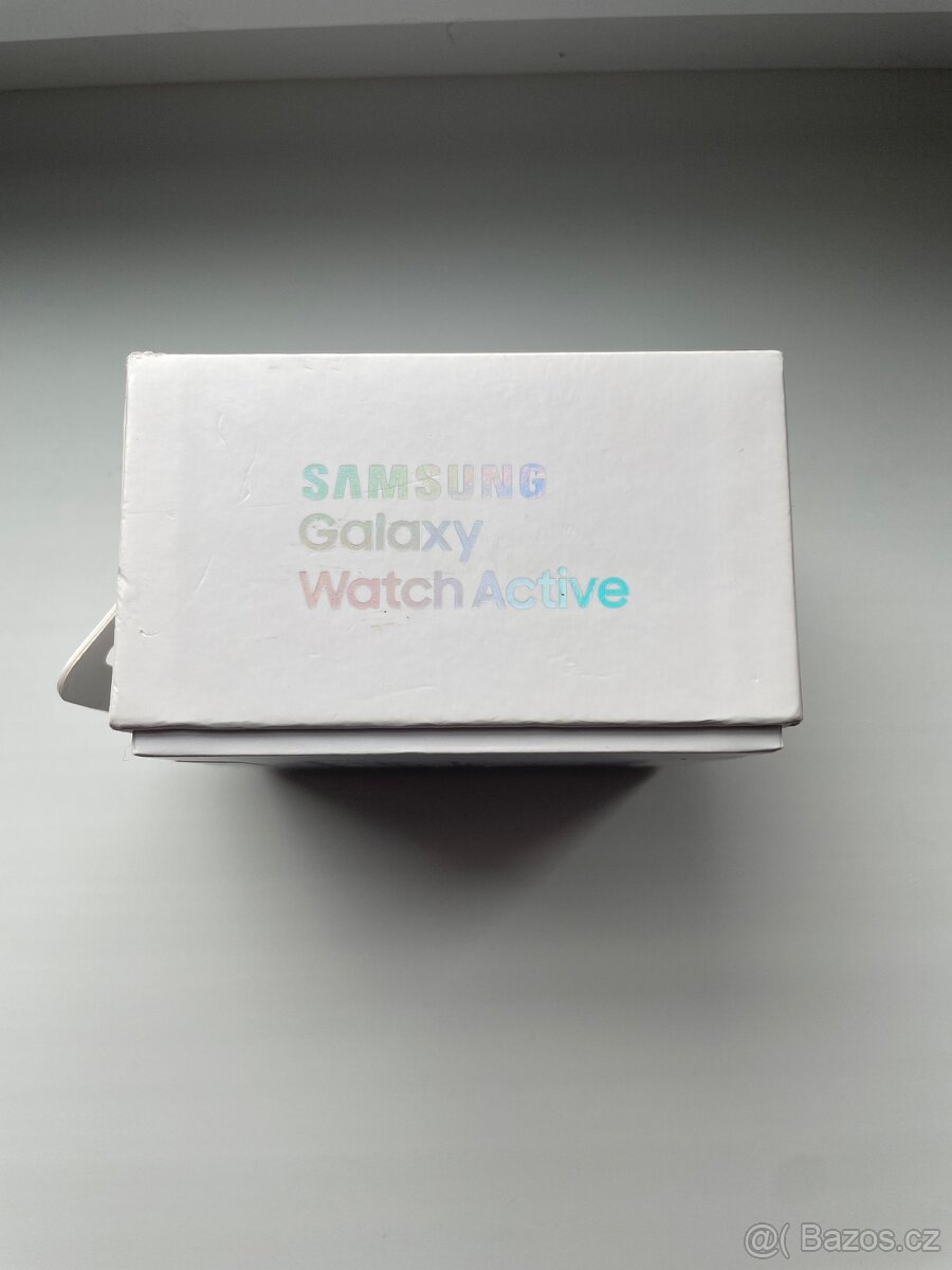 Samsung Galaxy Watch Active – nefunkční, s příslušenstvím - 3