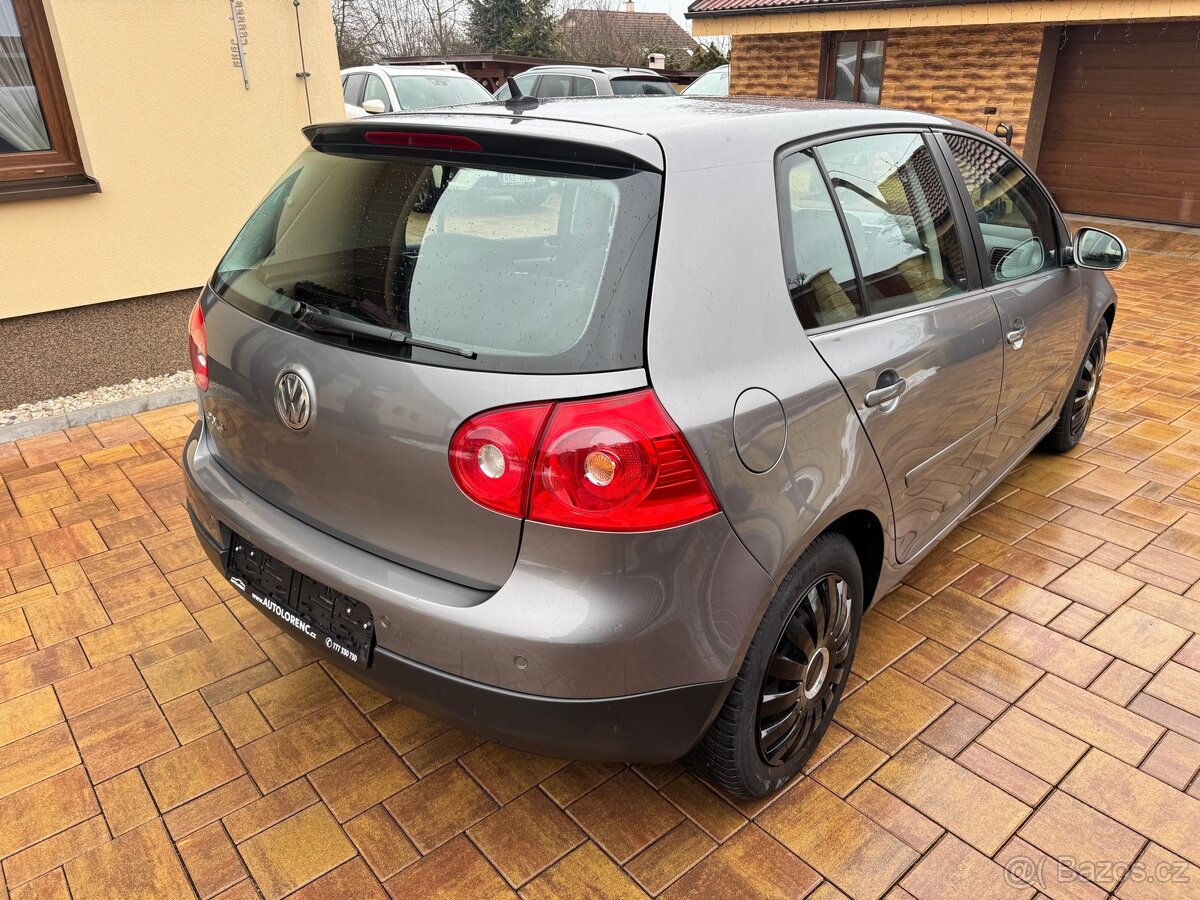 Volkswagen Golf 1.9TDI 77Kw Comfort - 3