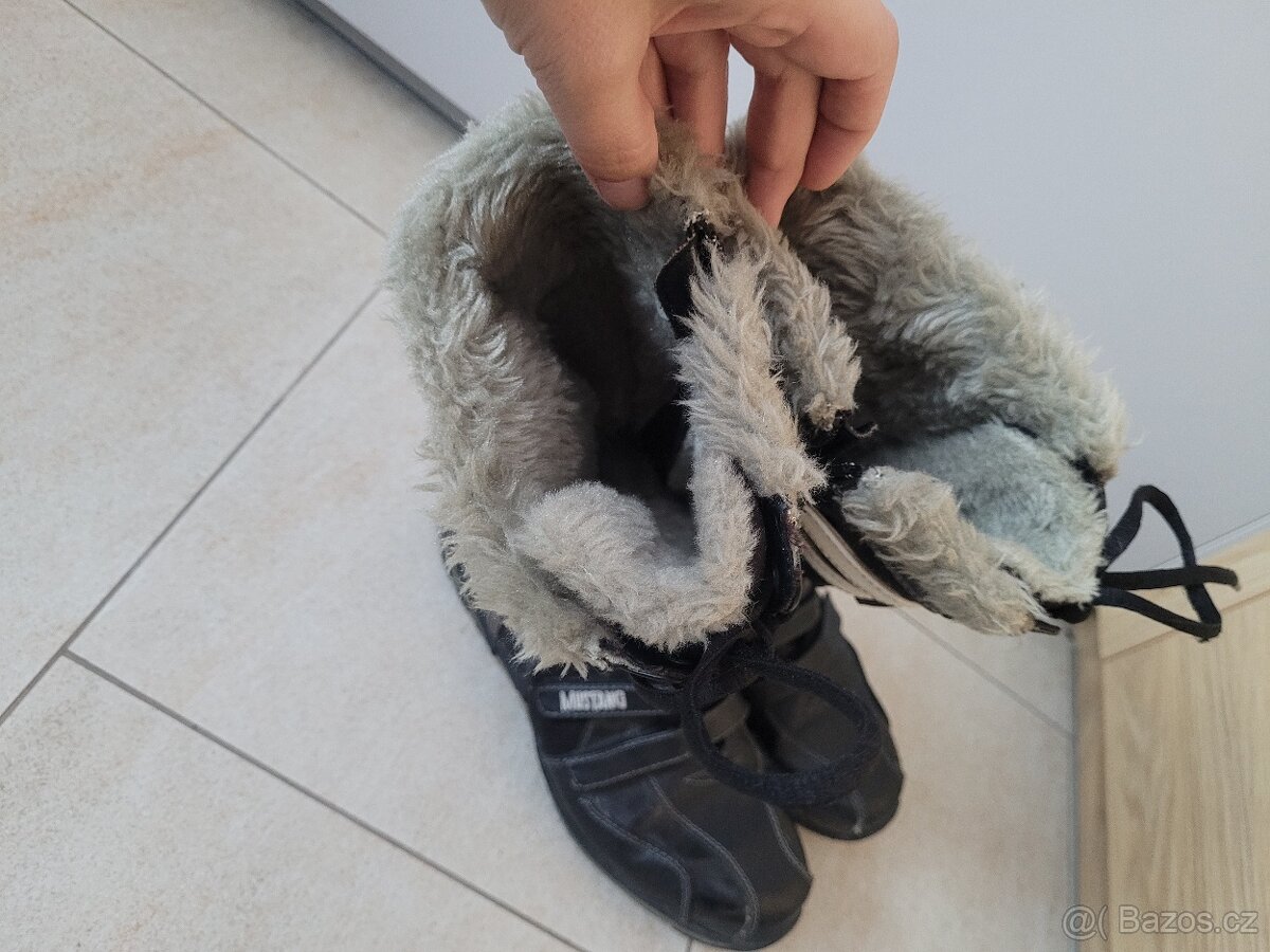 Kozačky MUSTANG černé vel. 38 - 3