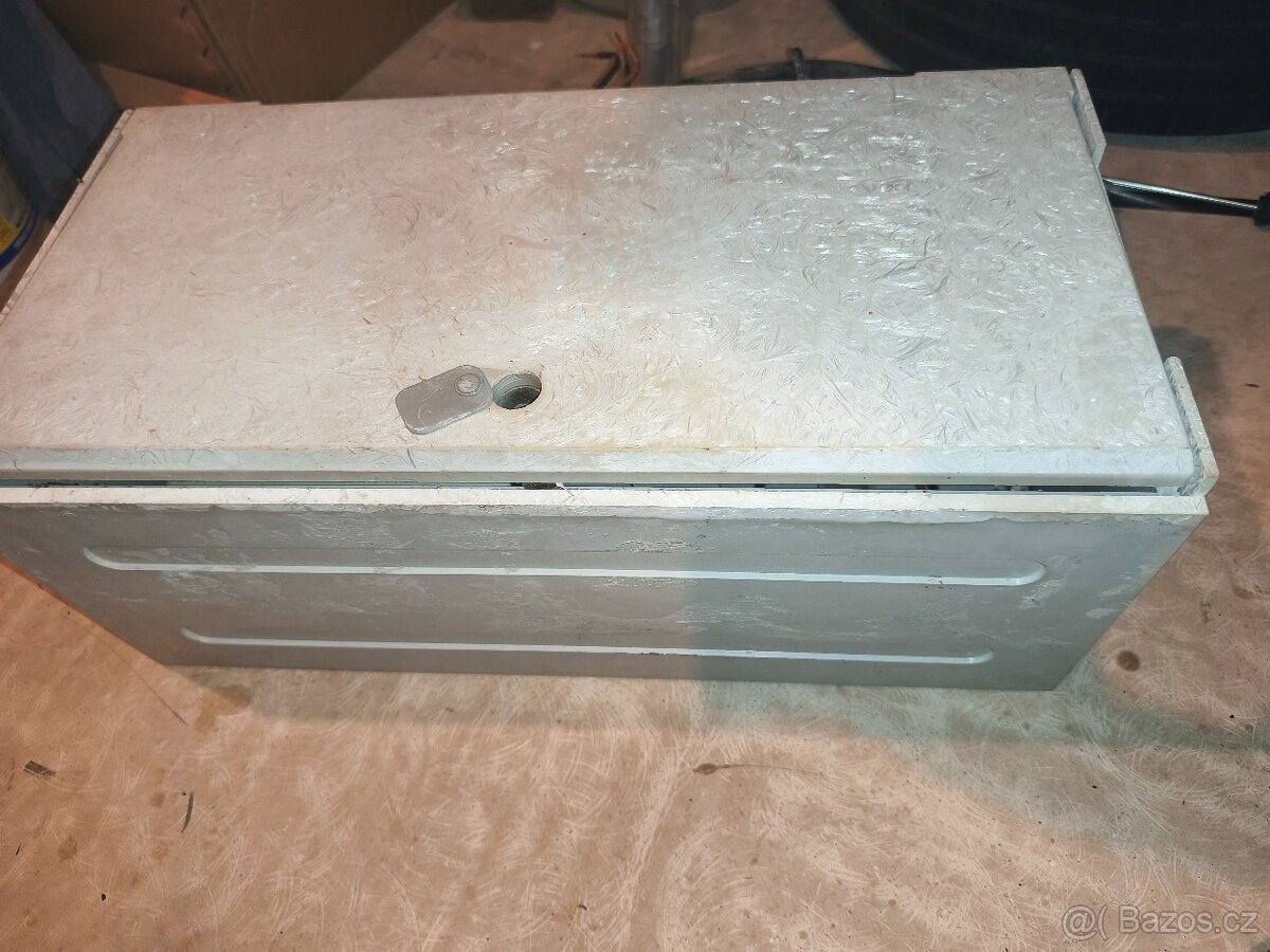 Skříň elektroměrova - 3