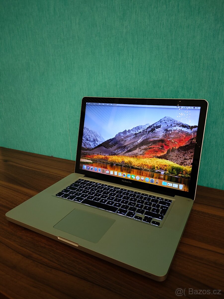 MacBook Pro 15 2011 | i7 • 16GB • 256GB SSD - 3
