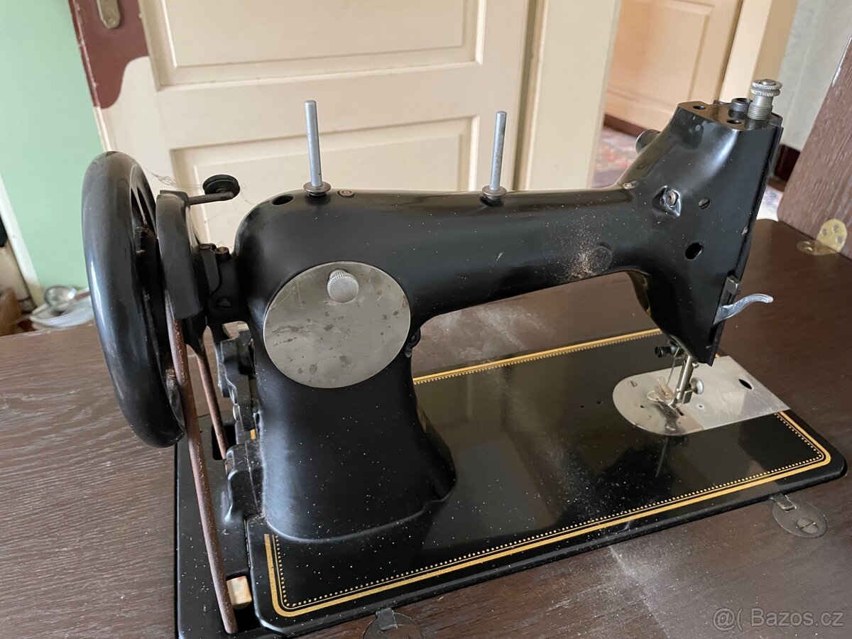 Šicí stroj - 3