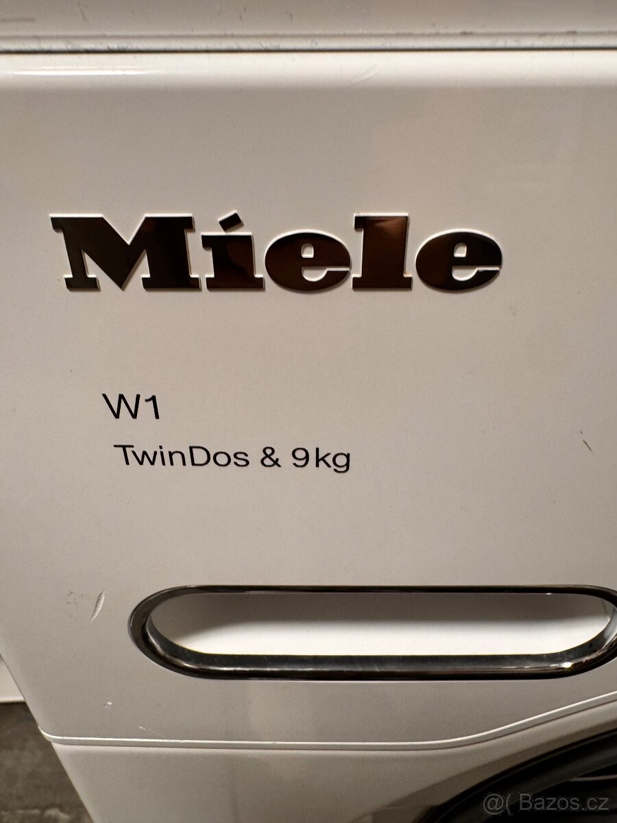 Miele set pračka, sušička a mezikus - 3