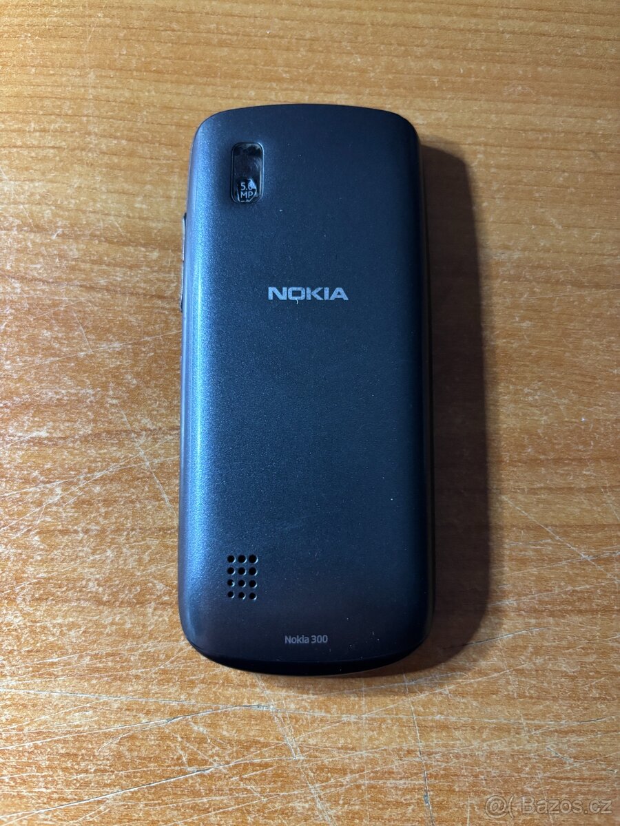 Nokia 300 - 3