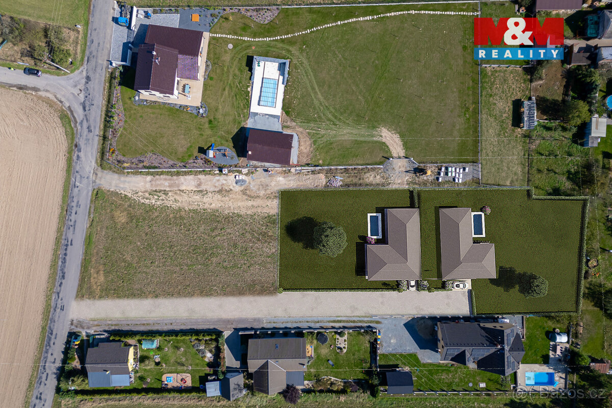 Prodej pozemku k bydlení, 2975 m², Bělkovice-Lašťany - 3