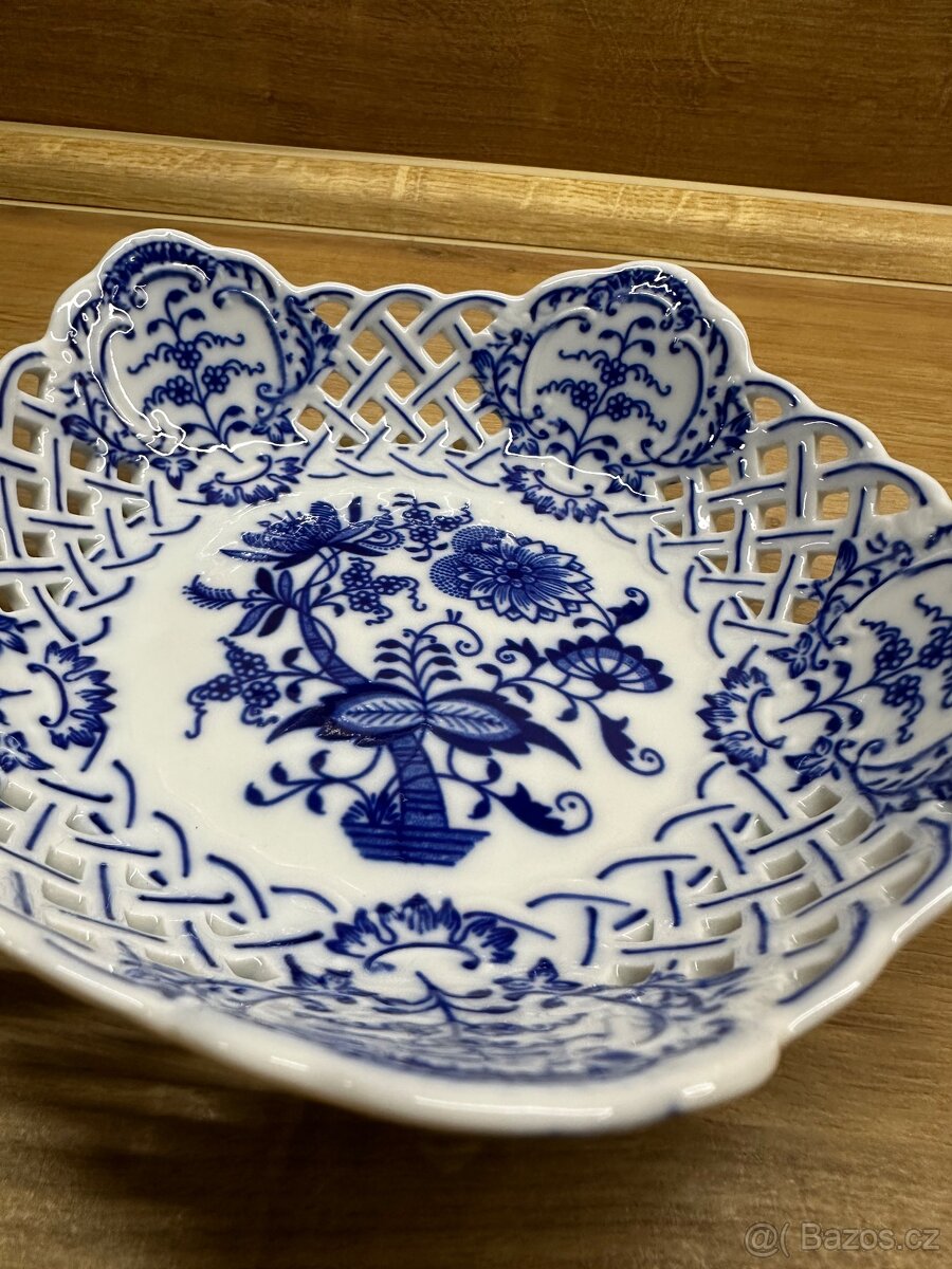 Mísa pětihranná prolamovaná 24cm - cibulák - 3