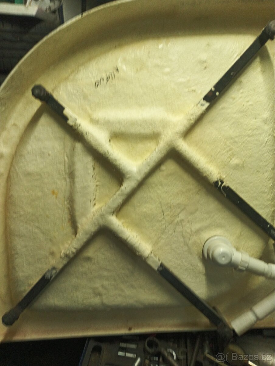 Vanička ke sprchovemu koutu tel 602148850 - 3