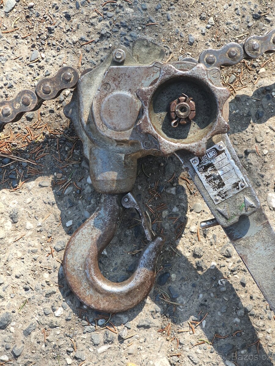 hupcuk BRANO pákový řehtačkový zvedák 3,00m řetěz - 3