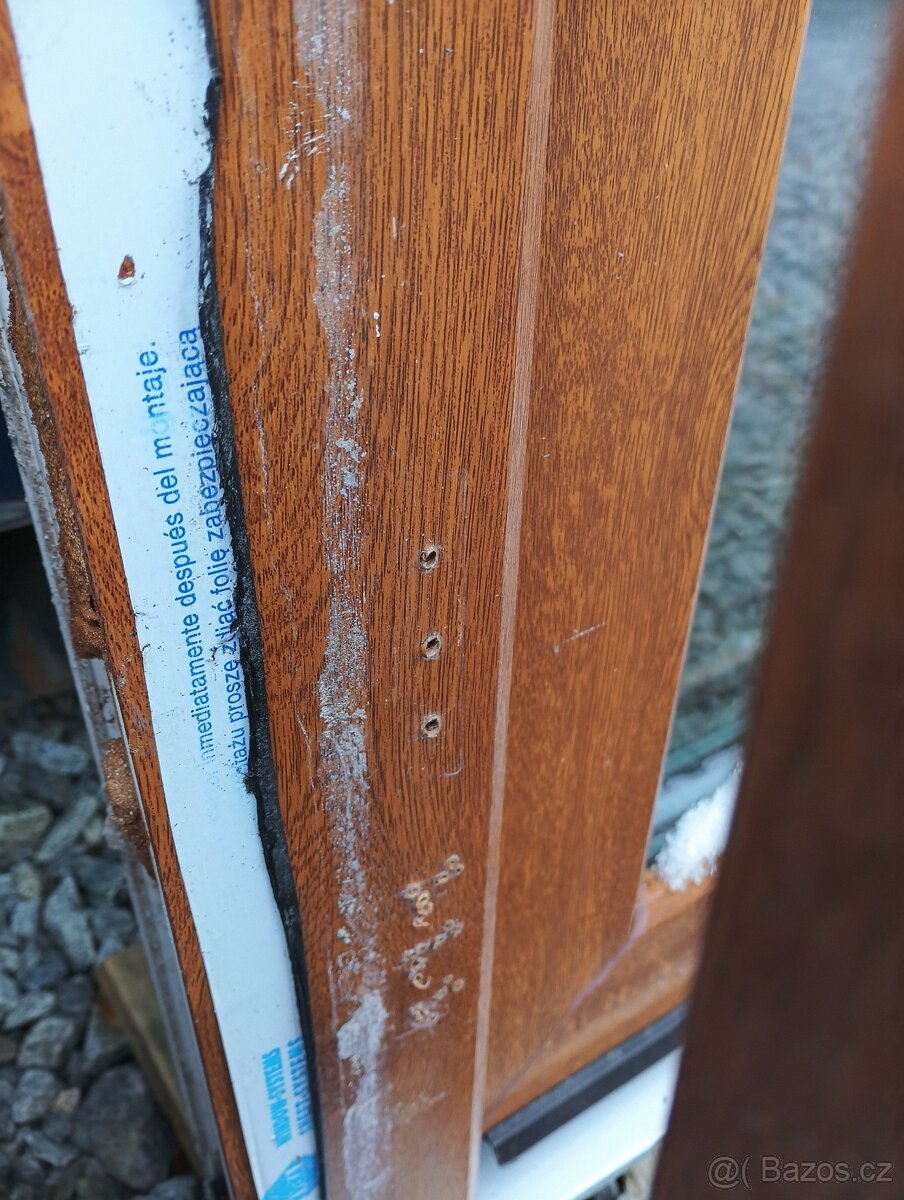 Dvoukřídlé dveře trojsklo Veka - 3