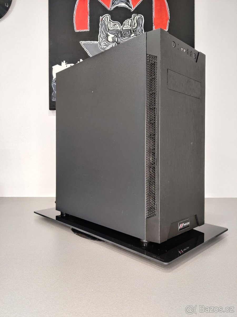 i5 9400, RX 6600 XT, 16GB DDR4 2400MHz, 1TB SSD - 3