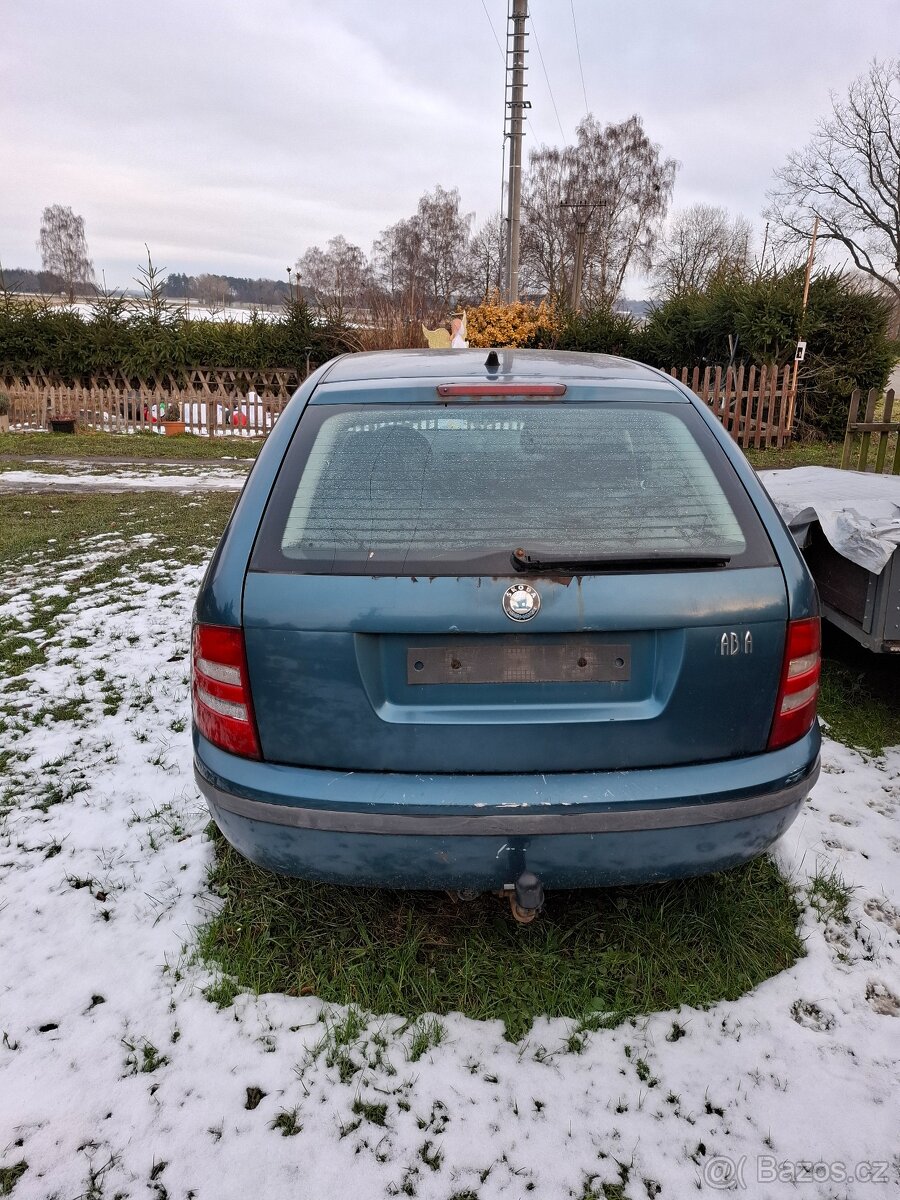 Škoda Fabia I. - na náhradní díly - 3