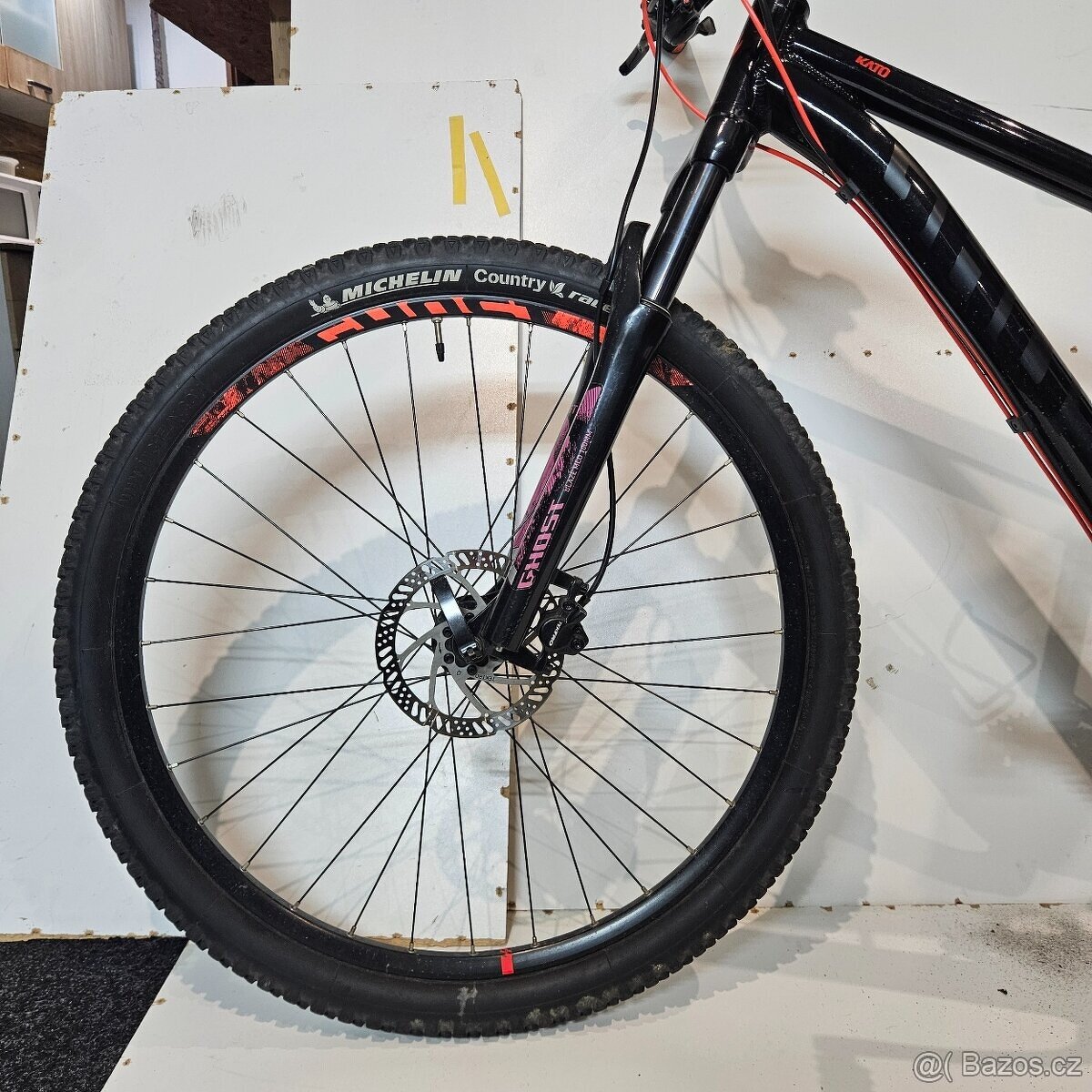 Horské kolo Kato - 3