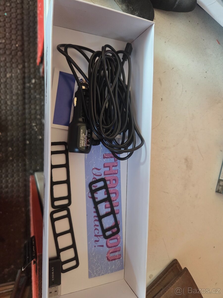 Kamera do auta, digitální zrcatko - 3