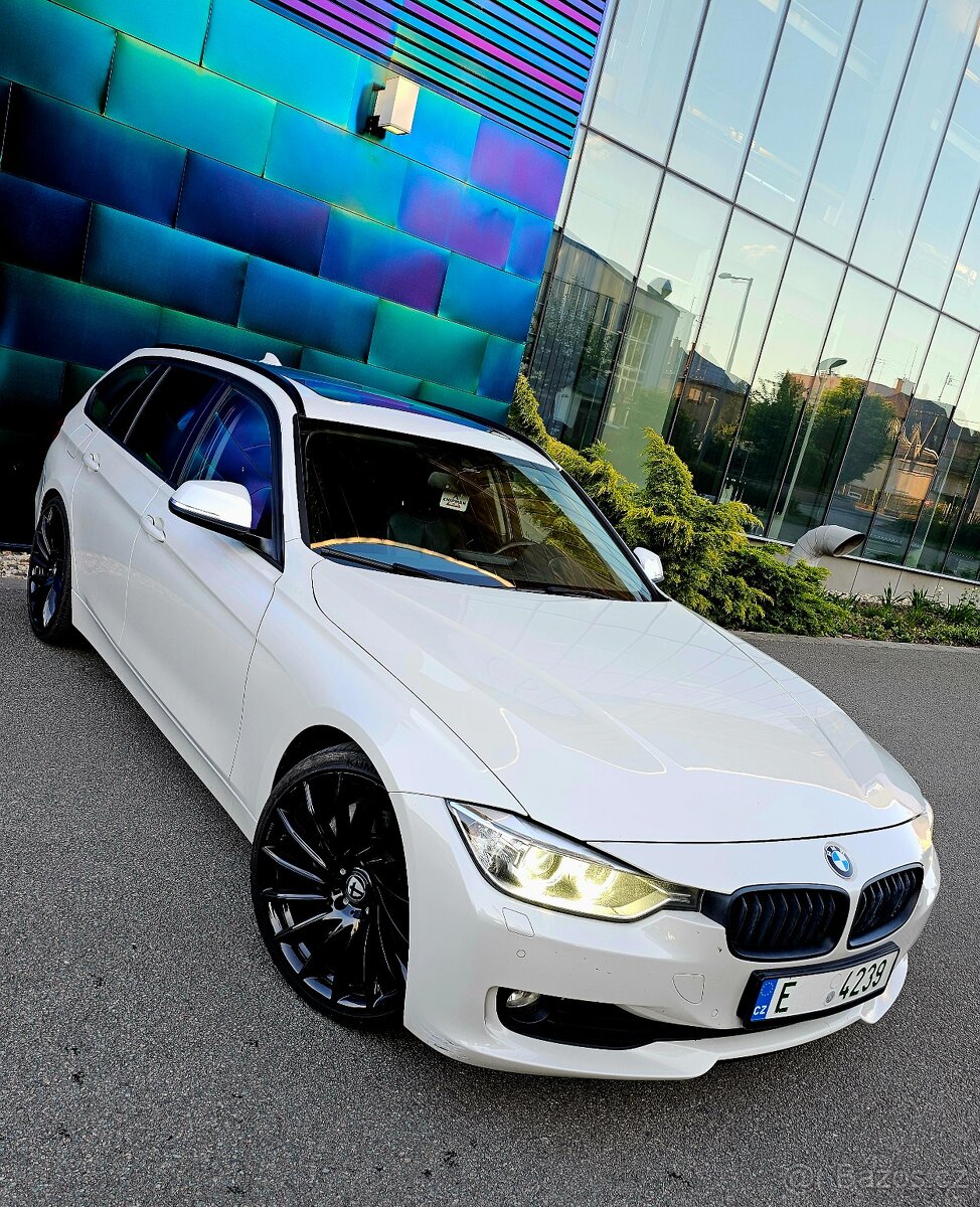 Bmw 330d touring 210 kw Najeto 162 tis km servis BMW - 3