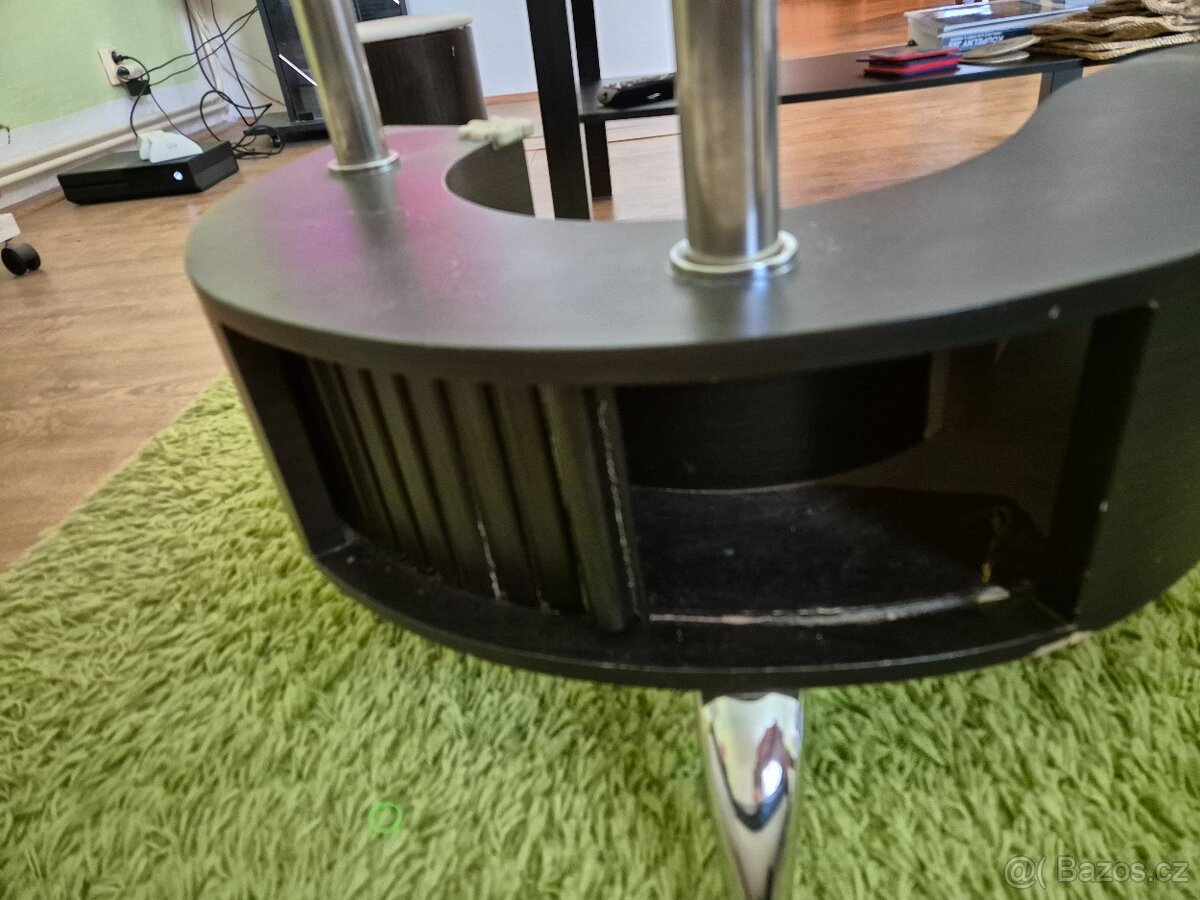 Skleněný stůl - 3