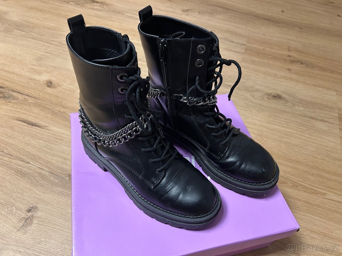 Dívčí zimní boty na platforme vel 37 - 3