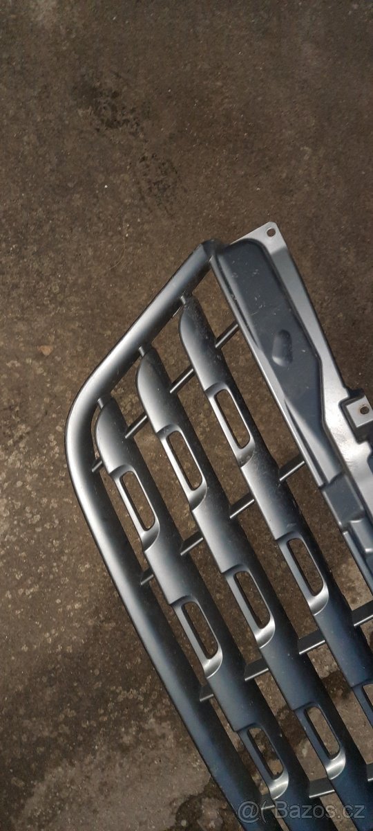 maska chladiče mřížka přední gril renault master III - 3